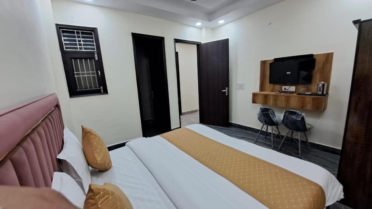 Hotel O City Deluxe Delhi Kültér fotó